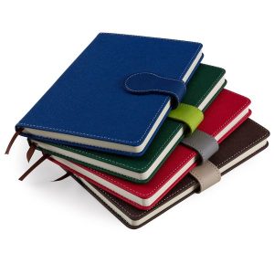 51 Caderneta Sintética Personalizada